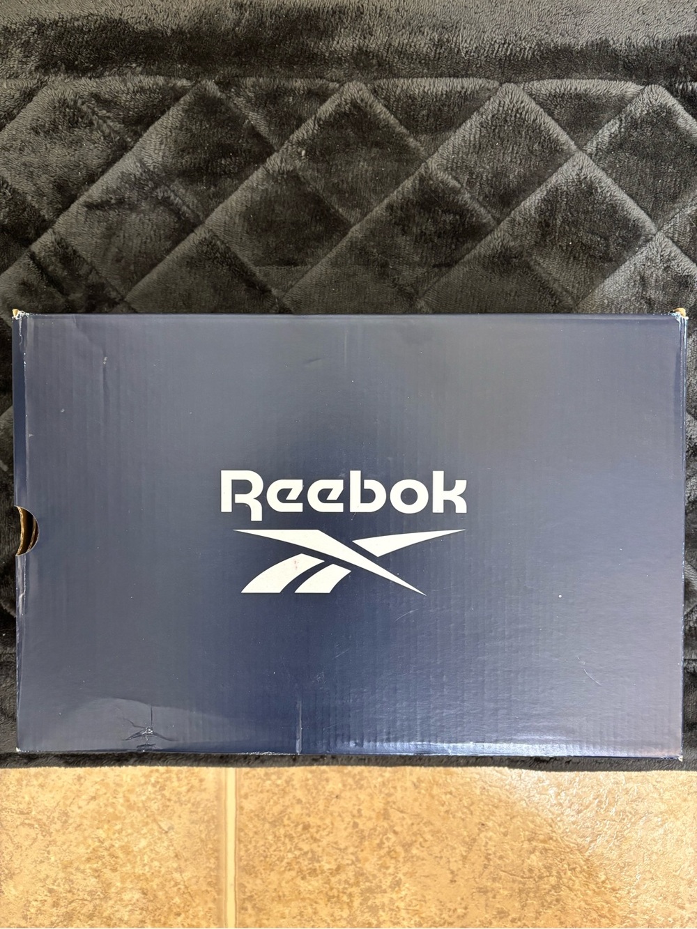 Reebok Men's White Low-Top Leather Running Shoes - Picture 3 of 4